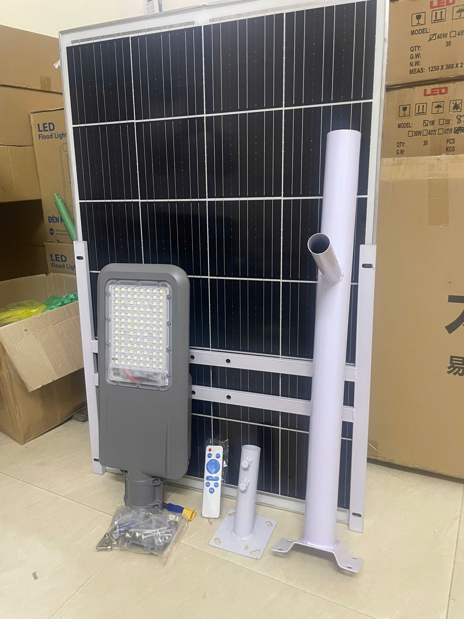 ĐÈN ĐƯỜNG NĂNG LƯỢNG MẶT TRỜI CAO ÁP 1000W