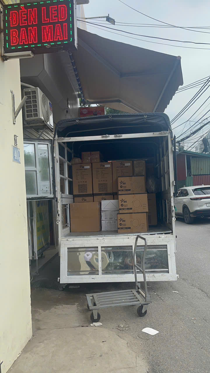 Ban Mai bàn giao hơn 1.000 bộ đèn LED cho dự án tại Bắc Ninh, đảm bảo đúng tiến độ