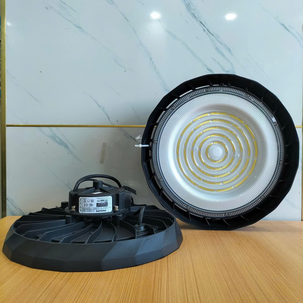 Đèn nhà xưởng 200w